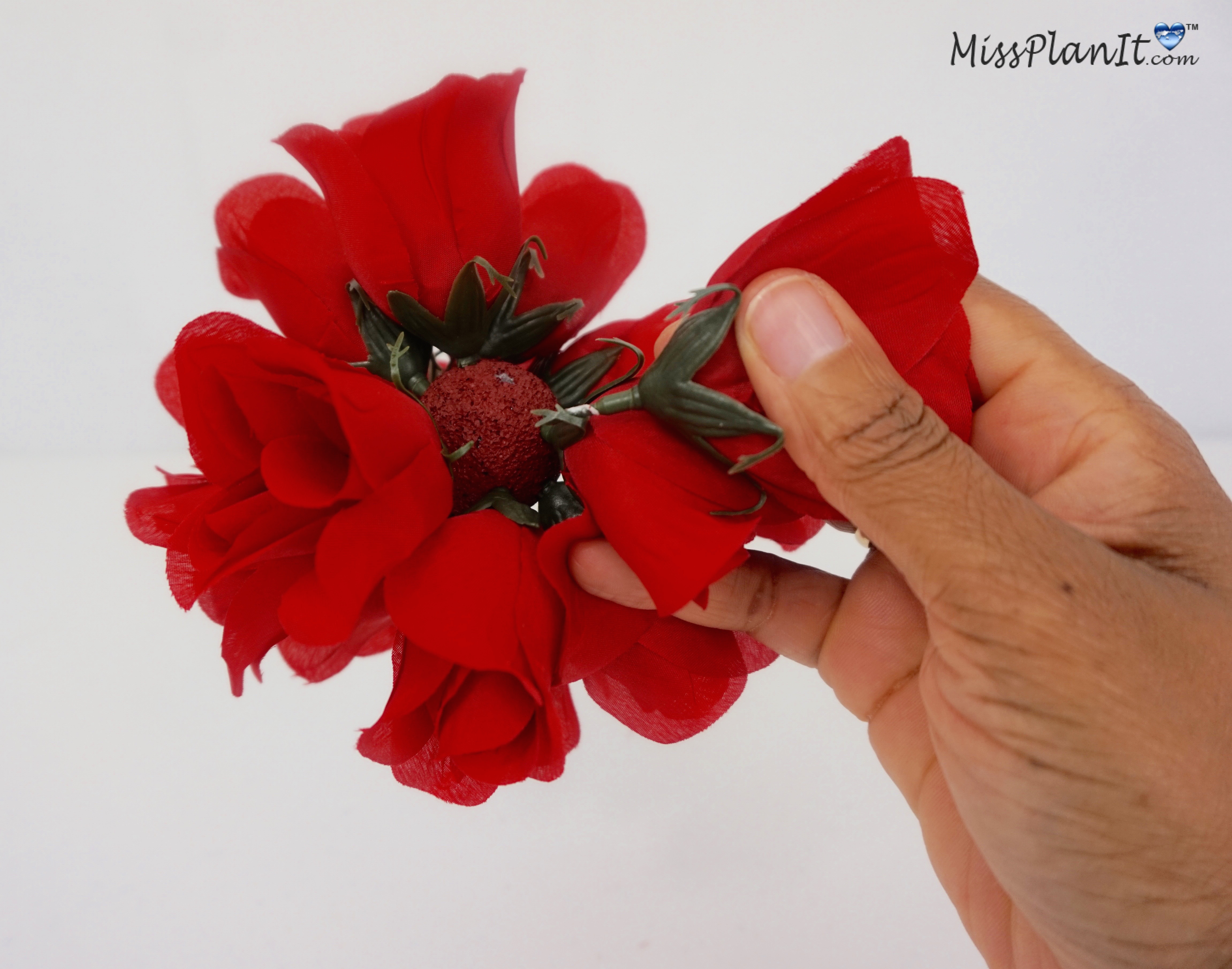 Black Rose Petals | Wedding Centerpieces