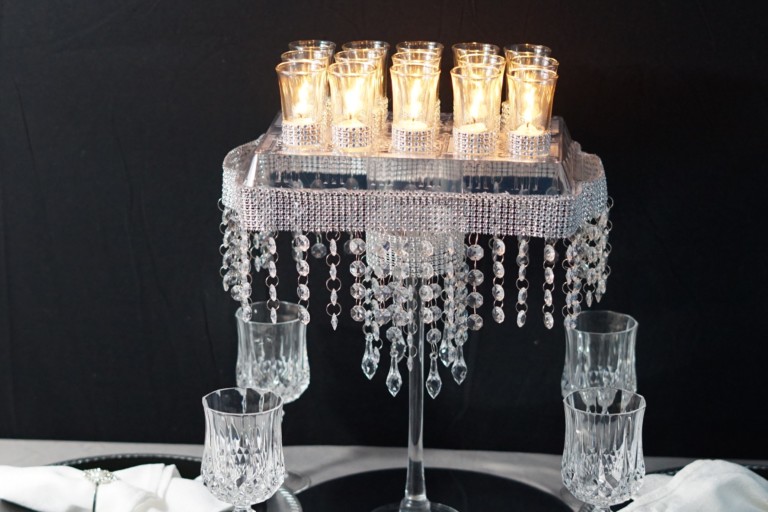 DIY: Candle Glam Wedding Centerpiece