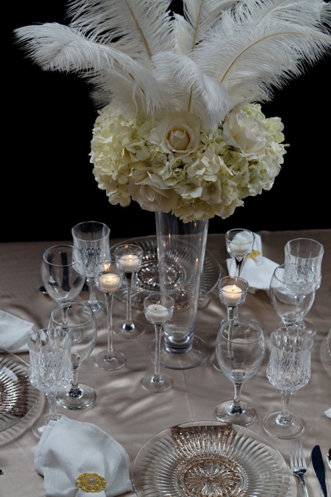 Roaring 20s | Great Gatsby-Inspired Feather Wedding Centerpiece