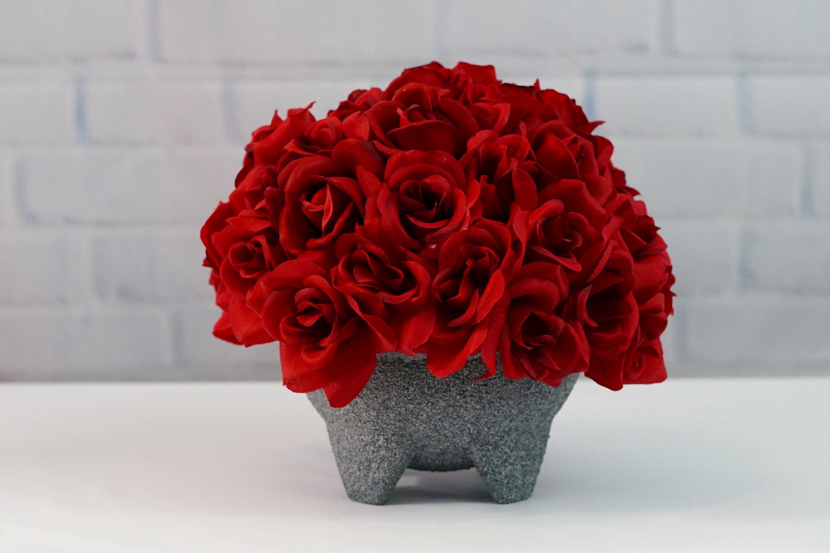 Red Centerpiece 12