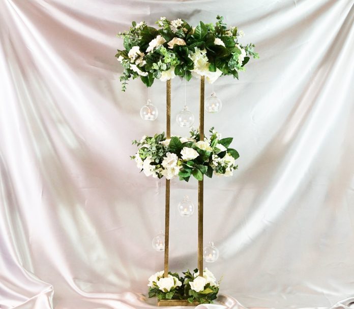 Circle Rose Garden Wedding Centerpiece