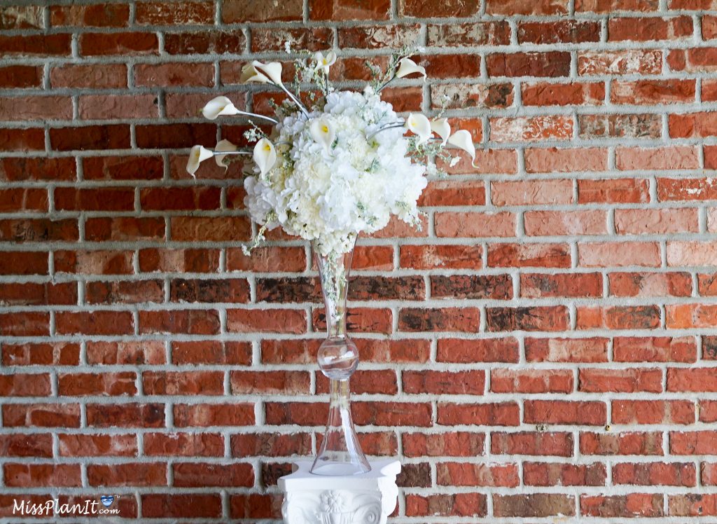 Cream Delight Elegant Wedding Centerpiece