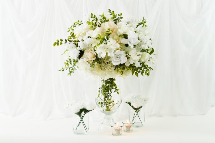 Elegant Rose Wedding Centerpiece