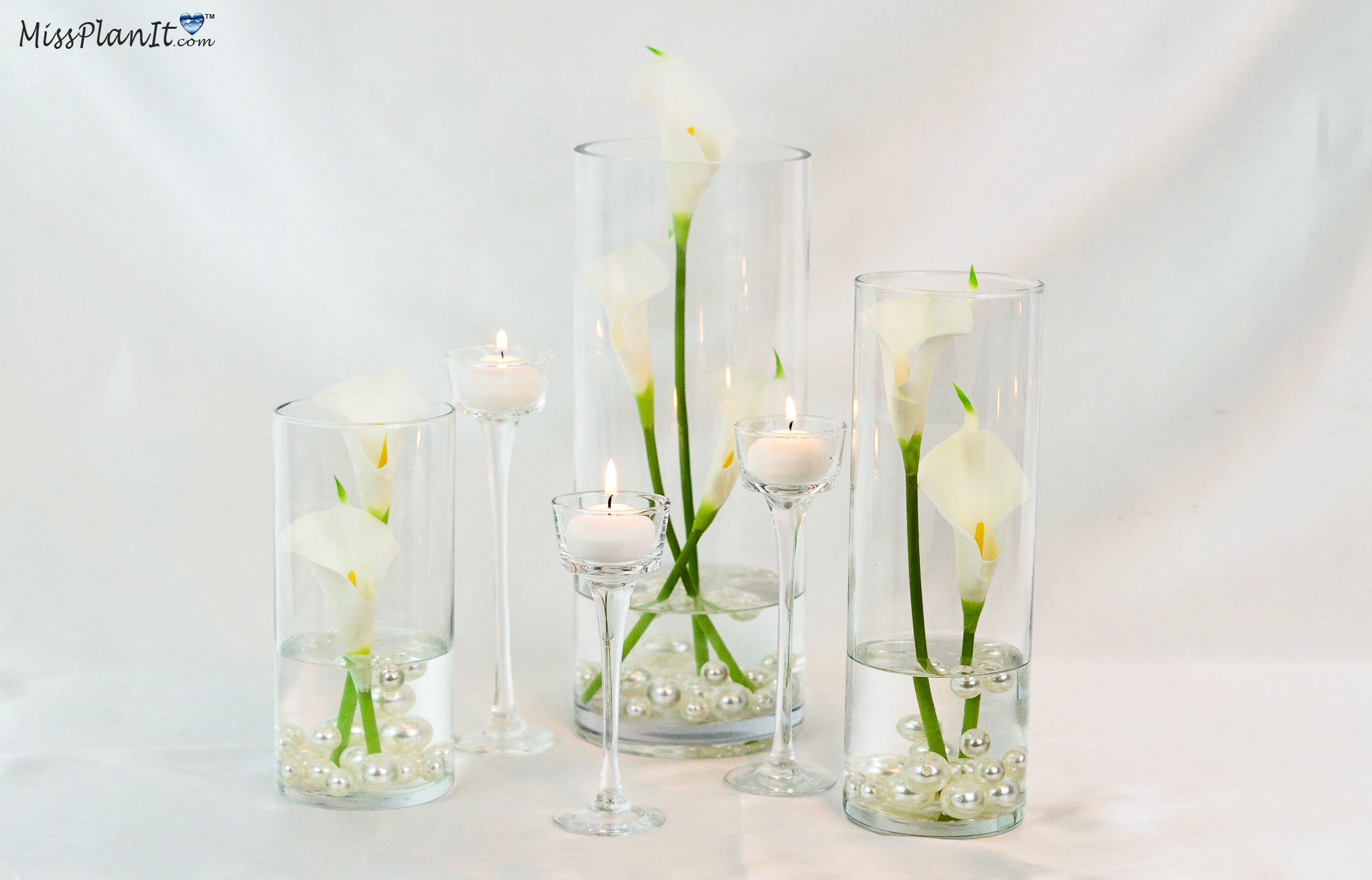 Elegant Pearl and Calla Lily Wedding Centerpiece