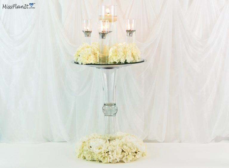 Floating Candles Wedding Centerpieces