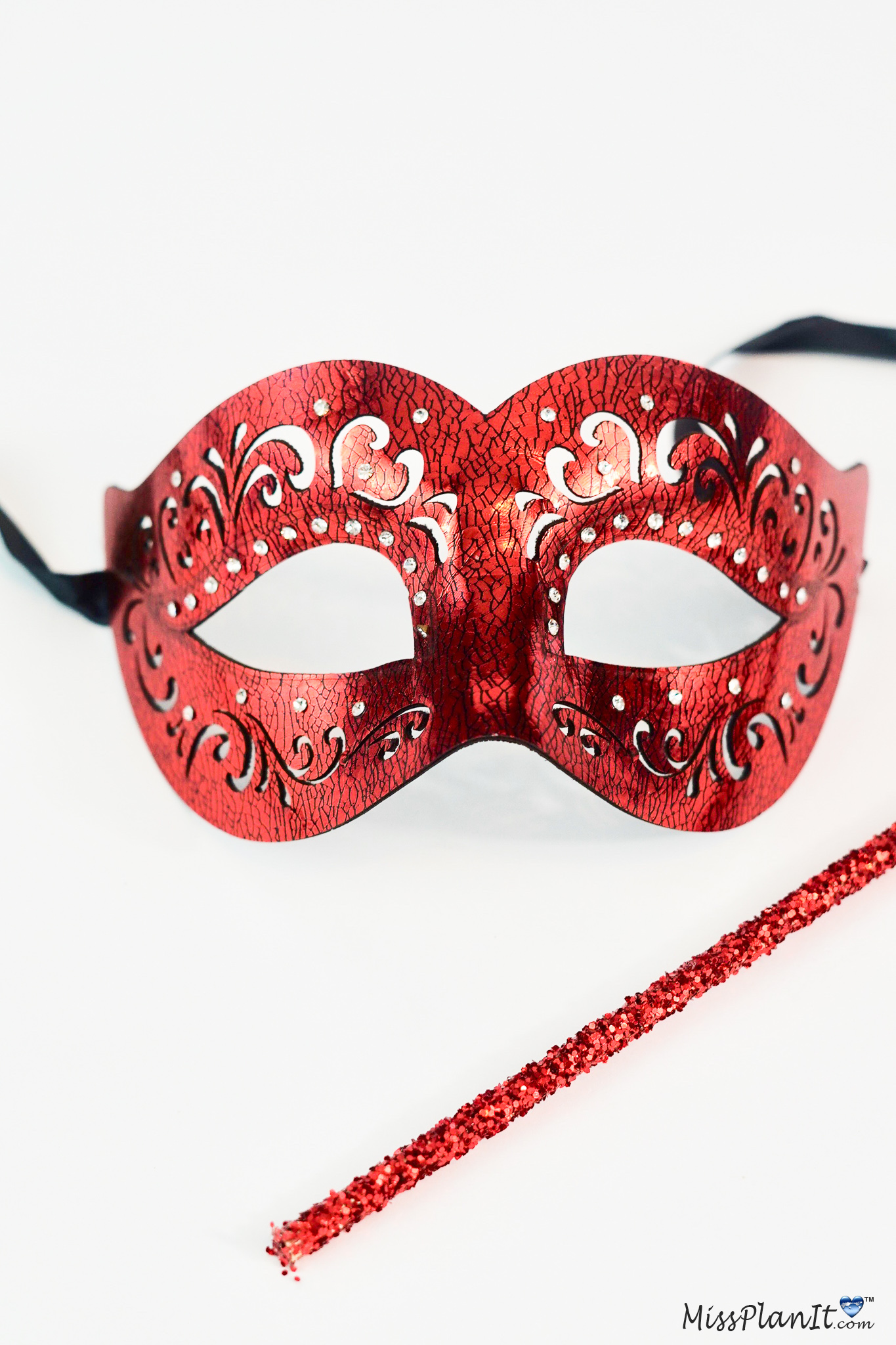 Red Masquerade Centerpiece