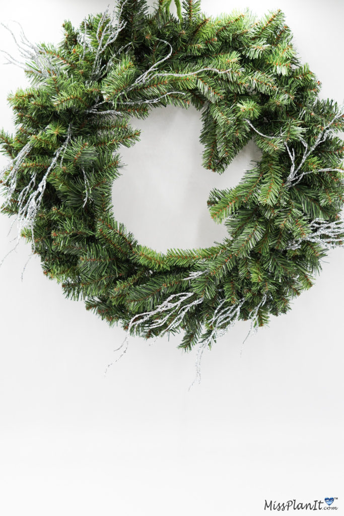 White Christmas Wreath