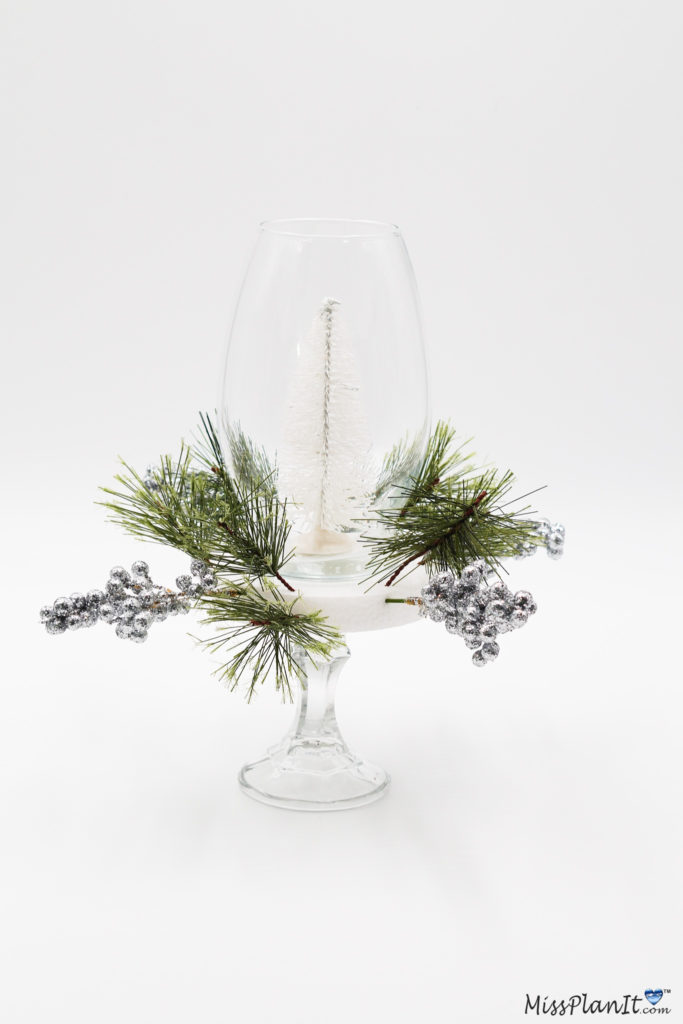 DIY White Christmas Centerpiece