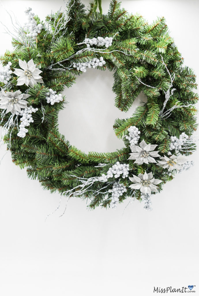 White Christmas Wreath