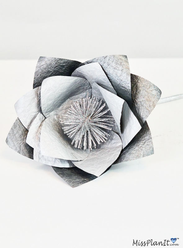 DIY Tall Paper Flower Centerpiece